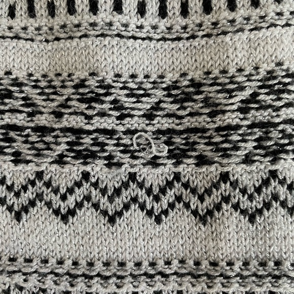 WHBM Sweater - Picture 7 of 8